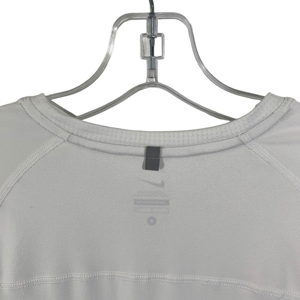 Nike Women's Running White Long Sleeve Dry Fit Tee Size S/P - Picture 3 of 7